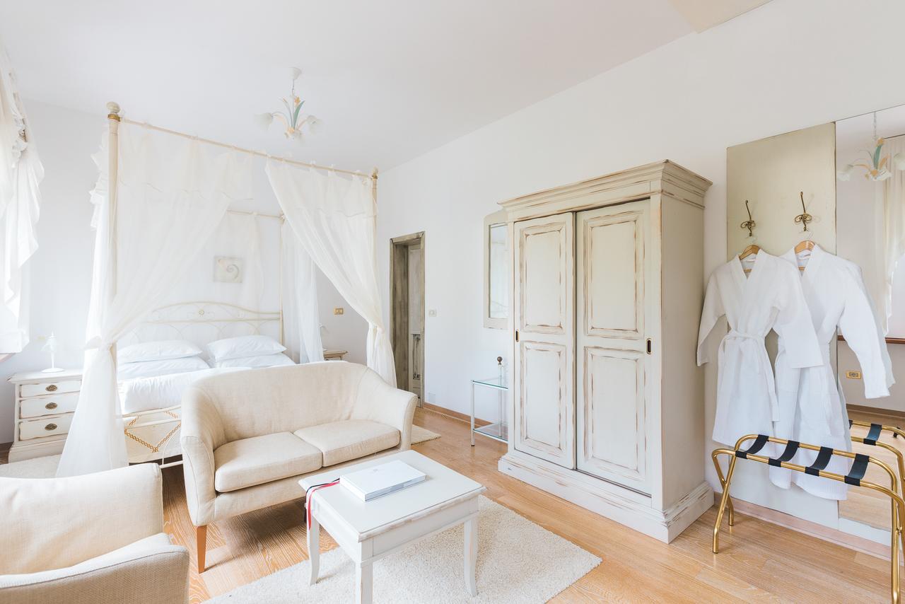 Palazzo Angelica B&B Adults Only Oprtalj エクステリア 写真
