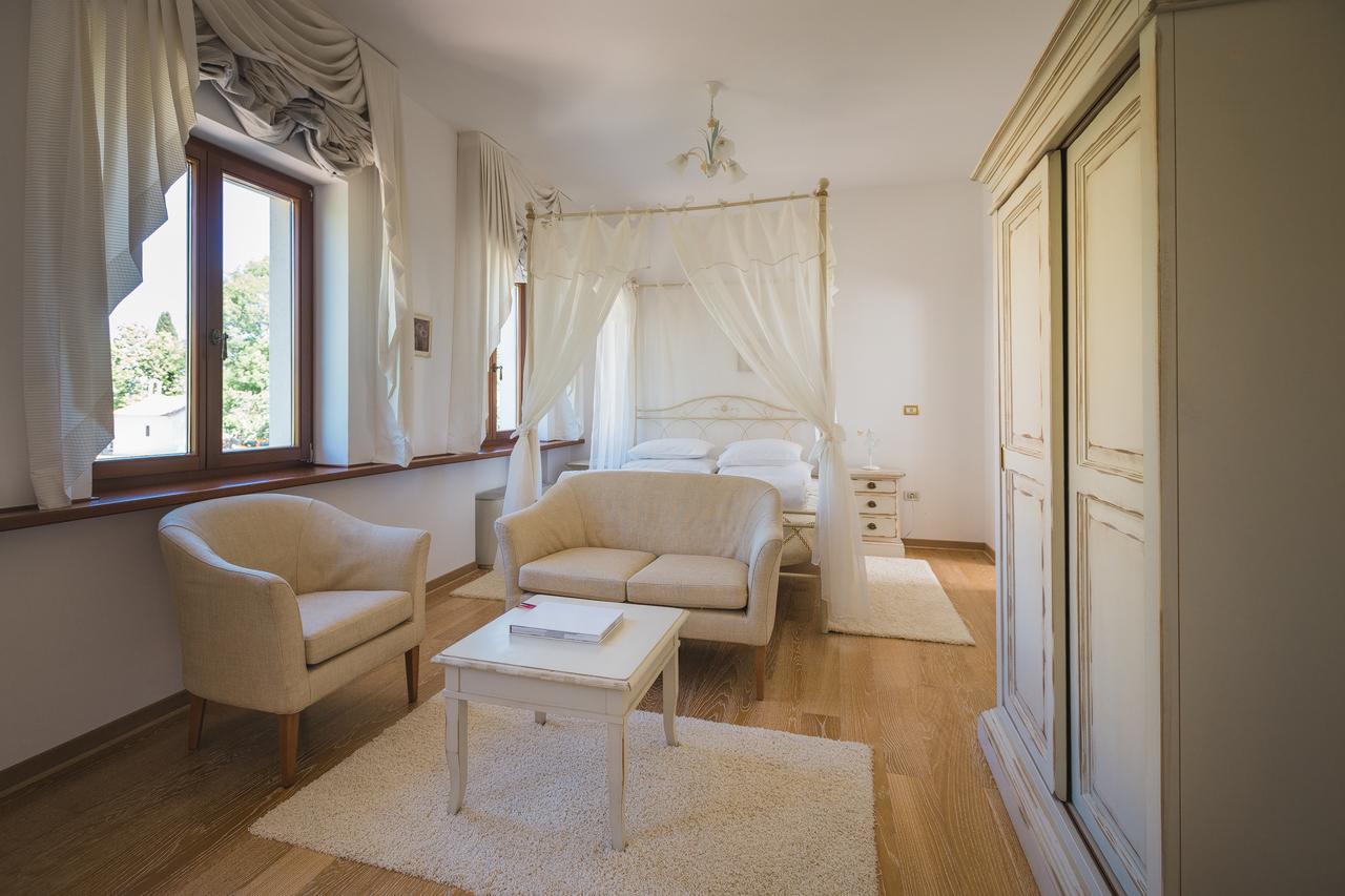 Palazzo Angelica B&B Adults Only Oprtalj エクステリア 写真